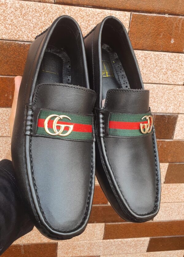 Leader Shoes